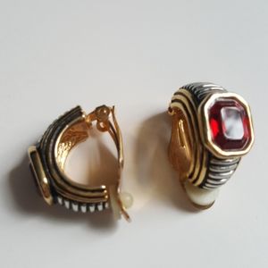 VTG clip on faux ruby earrings